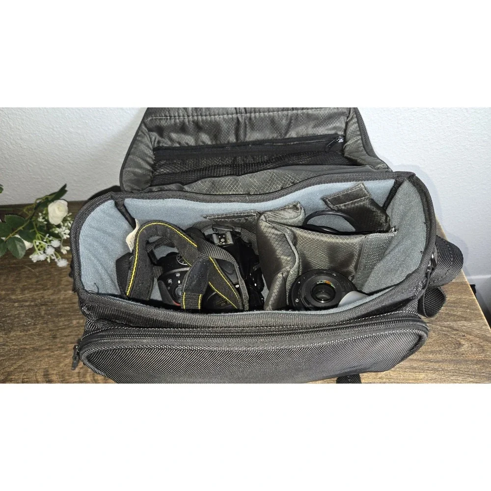 Nikon D3300 DSLR Camera Kit 18-55mm VR II 55-200mm VR II 2 Batteries Charger Bag